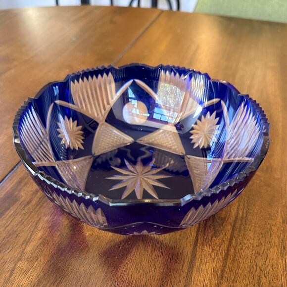 Cobalt Blue Crystal Cut to Clear Bowl with Scallop and Sawtooth Rim ~7.5" Diam - Picture 12 of 13